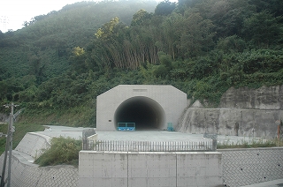 横路トンネル5
