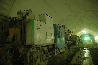 揚山トンネル6