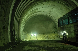 大山トンネル4