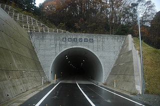 森谷トンネル（西）1